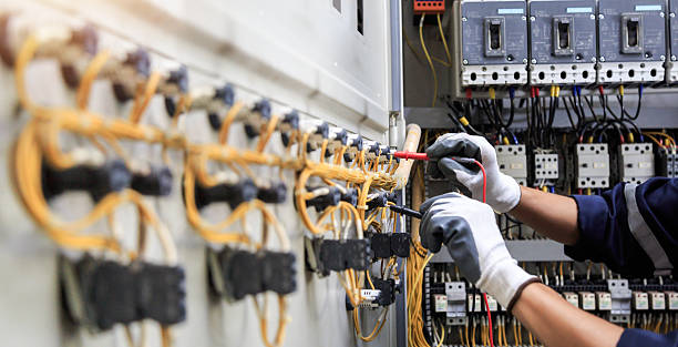 Professional Electrician technician working in Pendergrass, GA
